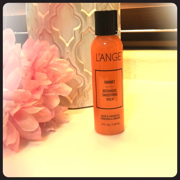 lange botanical smoothing balm